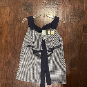 Cute top bought from a boutique NWT size M